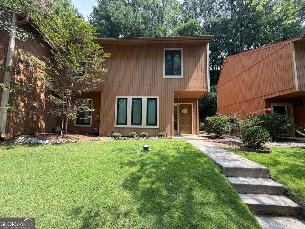 878 Lake Hollow Boulevard Sw - Photo 0
