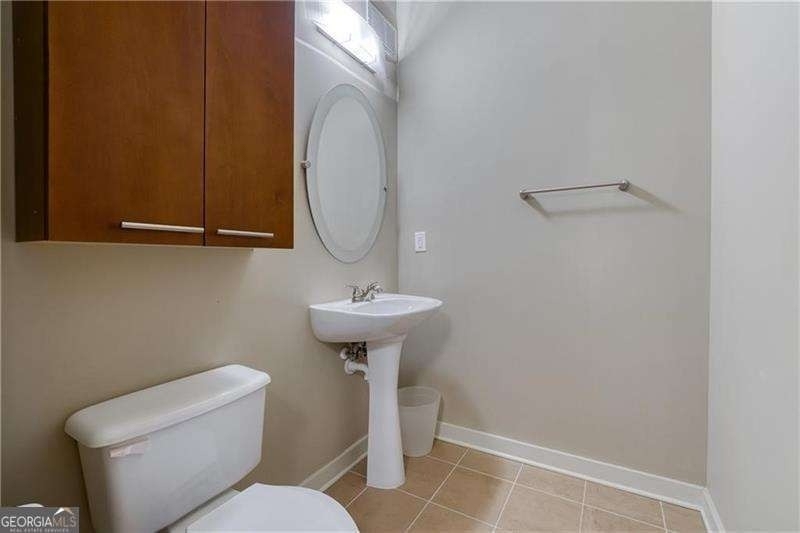 232 19th Street Nw - Photo 14