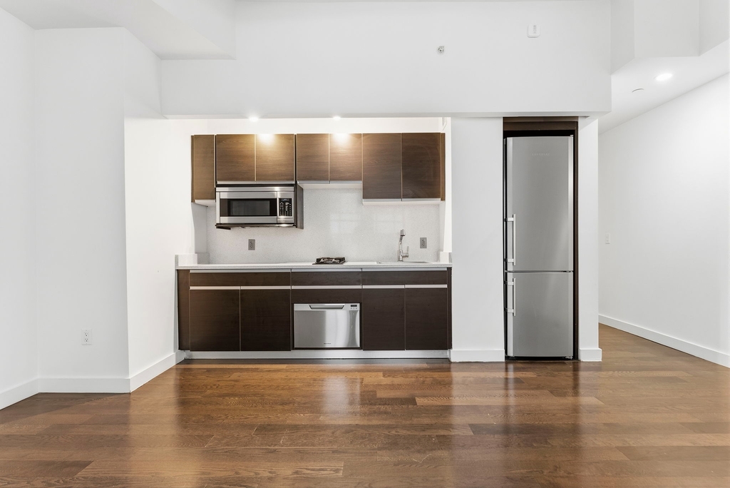 116 John Street - Photo 5