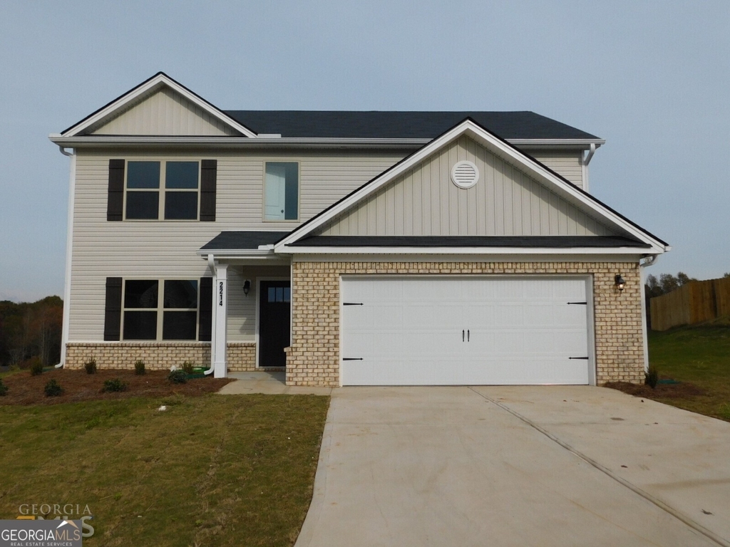 2214 Savannah Drive - Photo 0