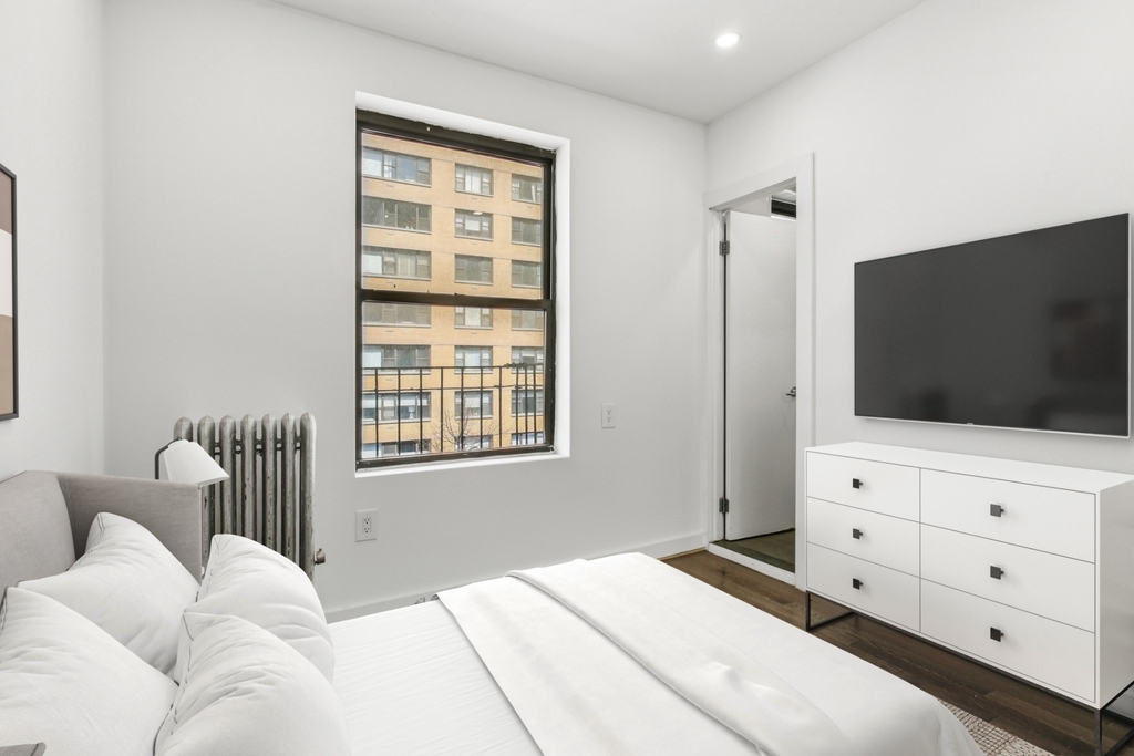 80 Livingston Street - Photo 2