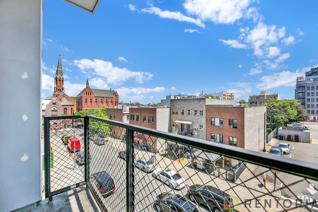 1875 Atlantic Avenue - Photo 7