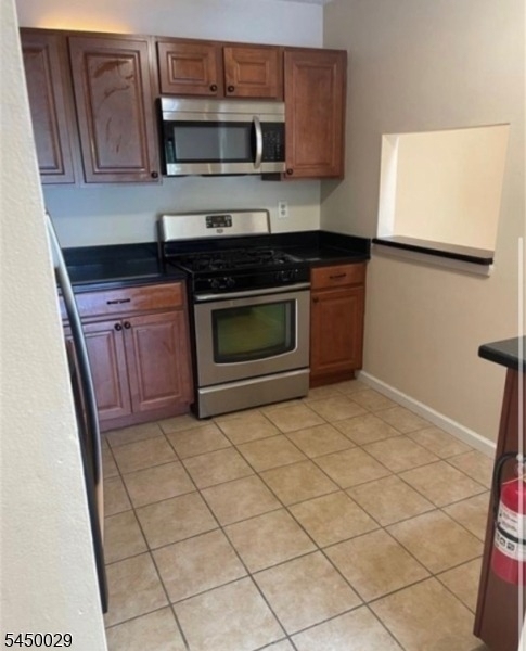 53 Taylor Dr - Photo 2
