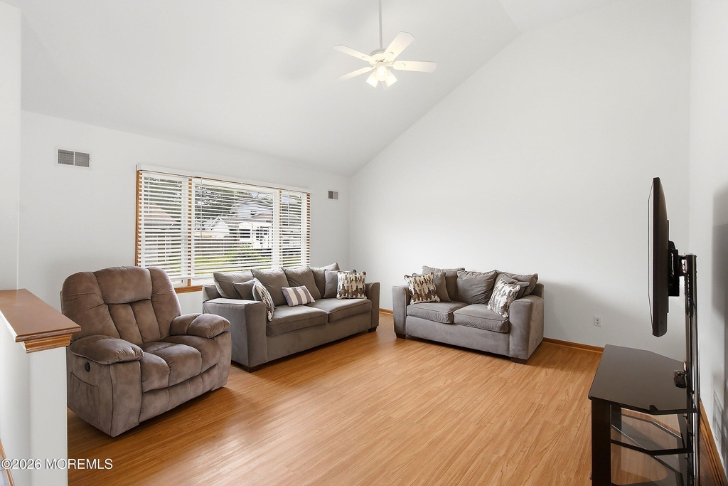 92 Birch Street - Photo 5
