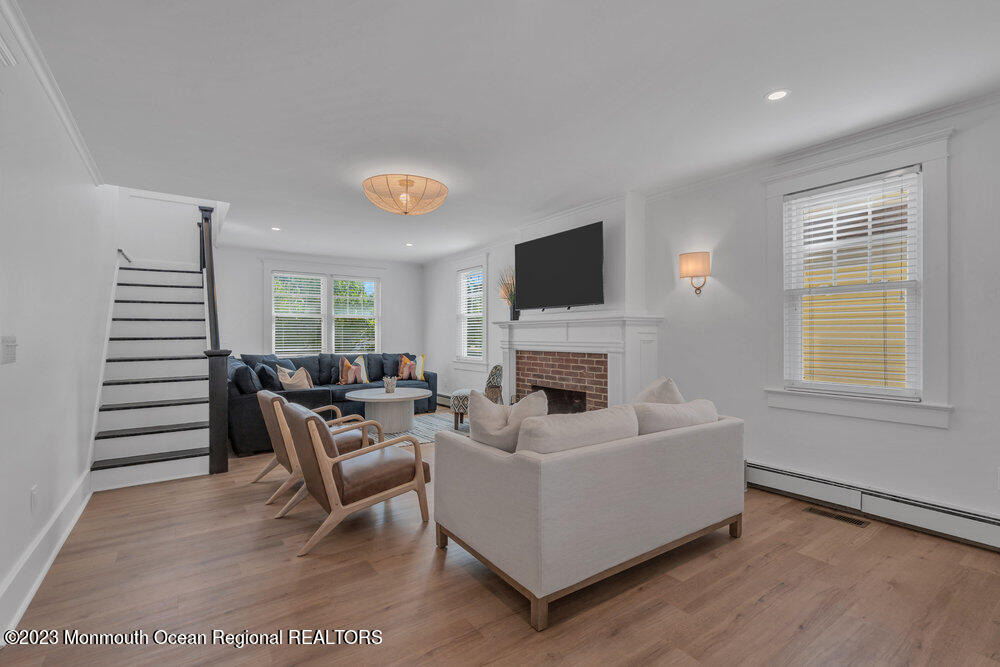 64 Curtis Avenue - Photo 11