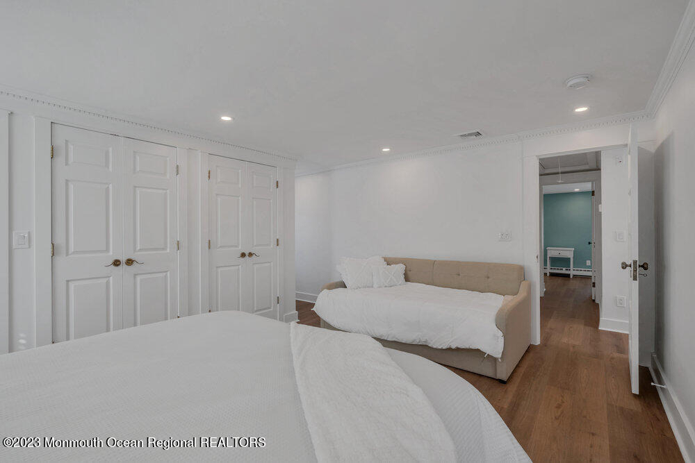 64 Curtis Avenue - Photo 41