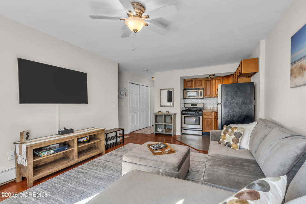 305 4th Avenue - Photo 9