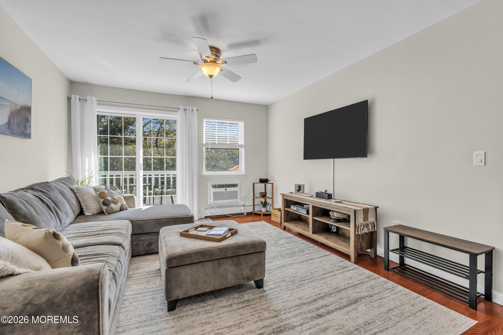 305 4th Avenue - Photo 6