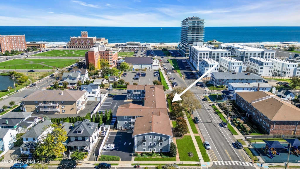 305 4th Avenue - Photo 0