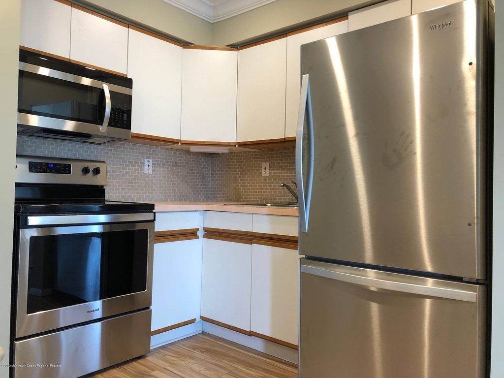 1501 Ocean Avenue - Photo 10