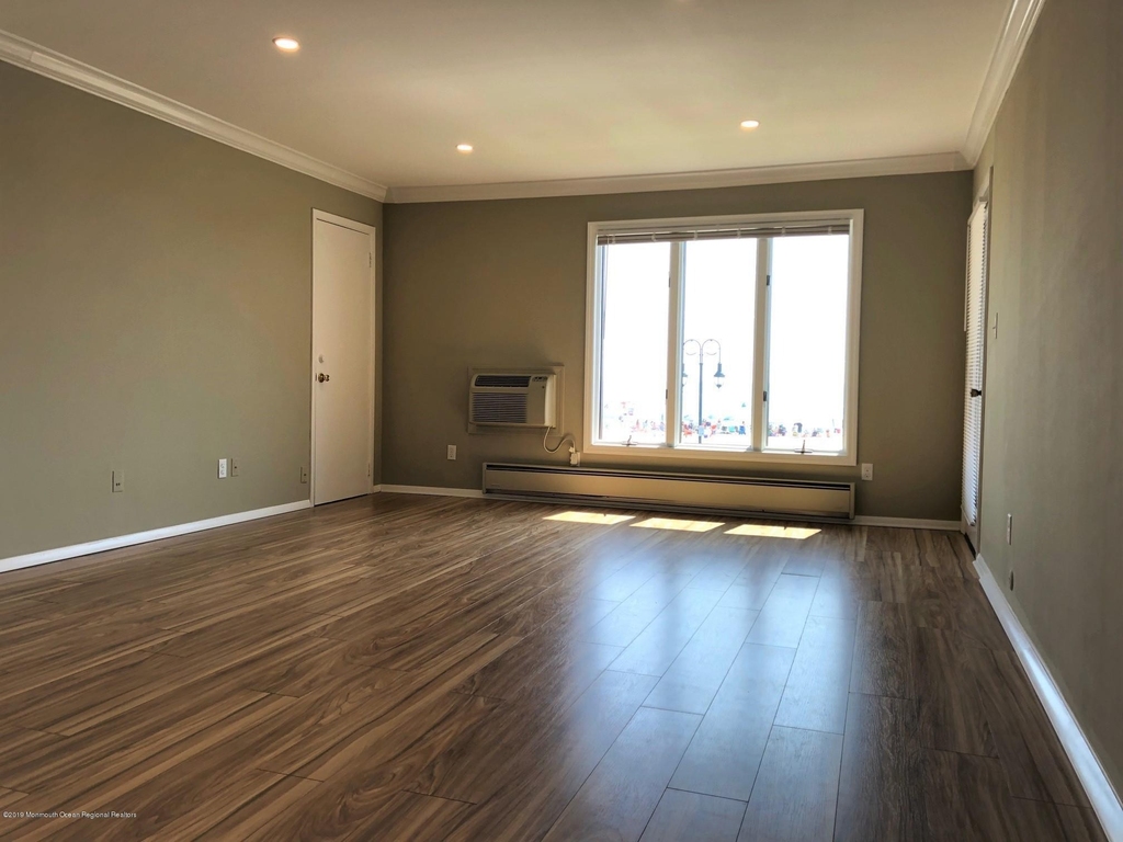 1501 Ocean Avenue - Photo 2