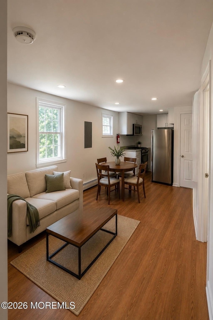 73 Kennedy Way - Photo 0