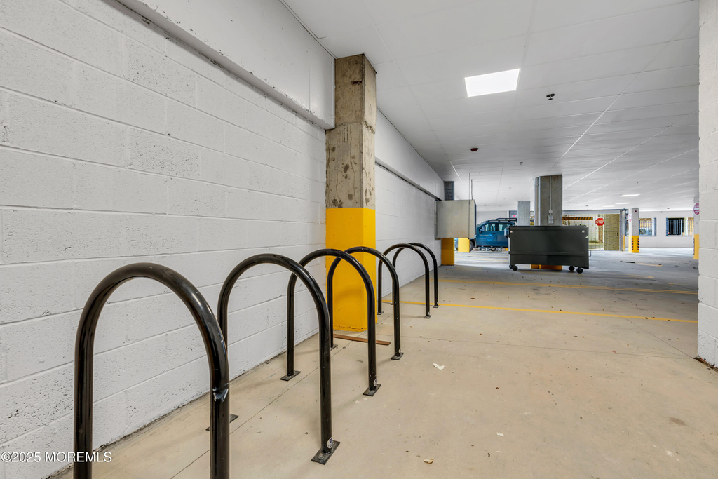 120 Monmouth Street - Photo 32