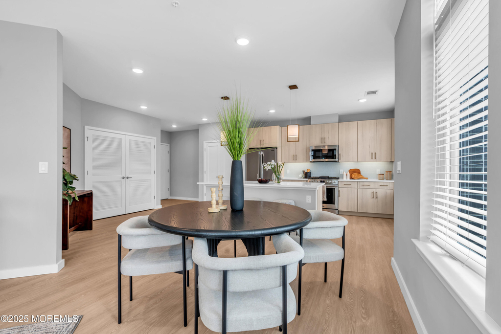 120 Monmouth Street - Photo 11