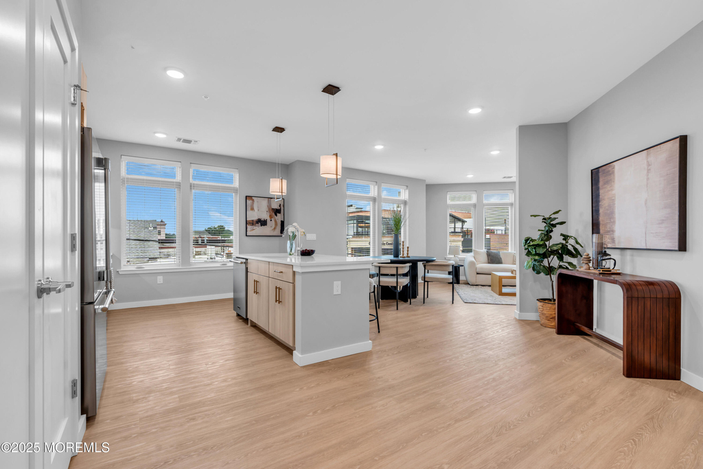 120 Monmouth Street - Photo 2