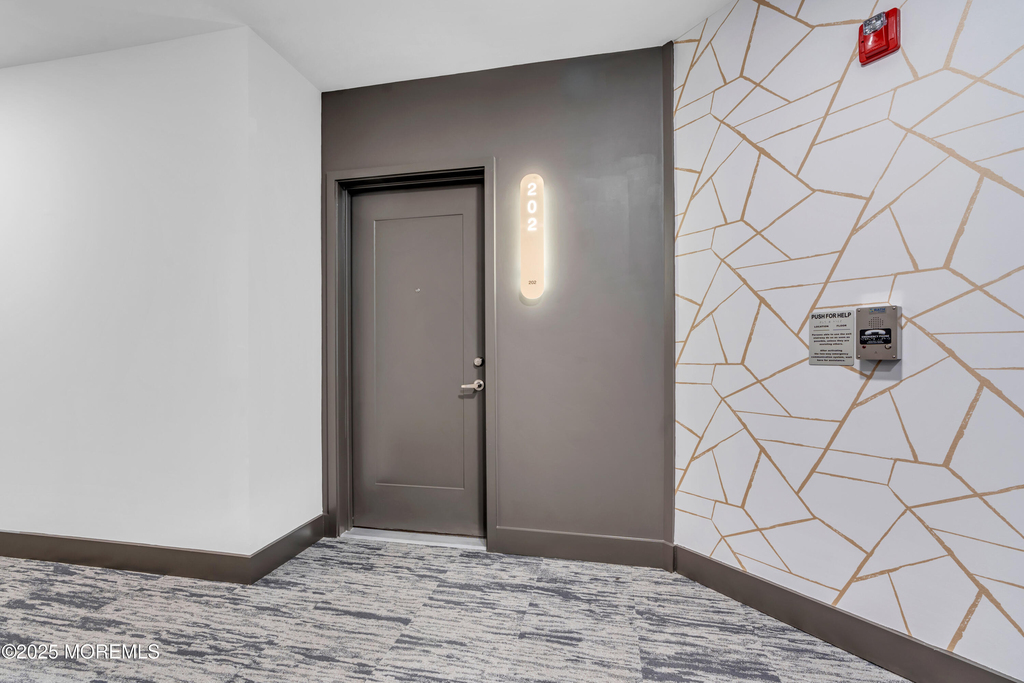 120 Monmouth Street - Photo 28