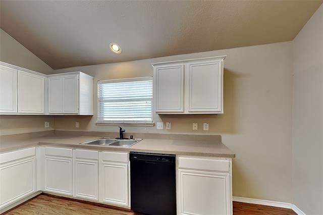5561 Spring Ridge Drive - Photo 4