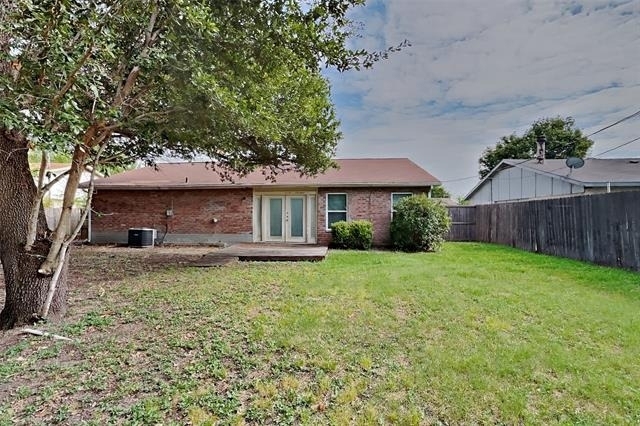 6917 Lincolnshire Lane - Photo 17