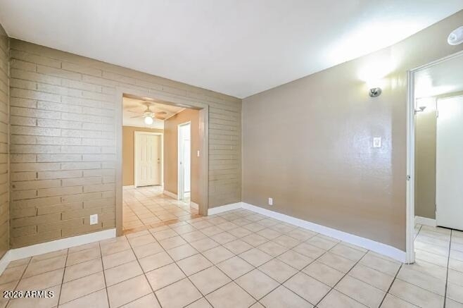 11207 W Oregon Avenue - Photo 5