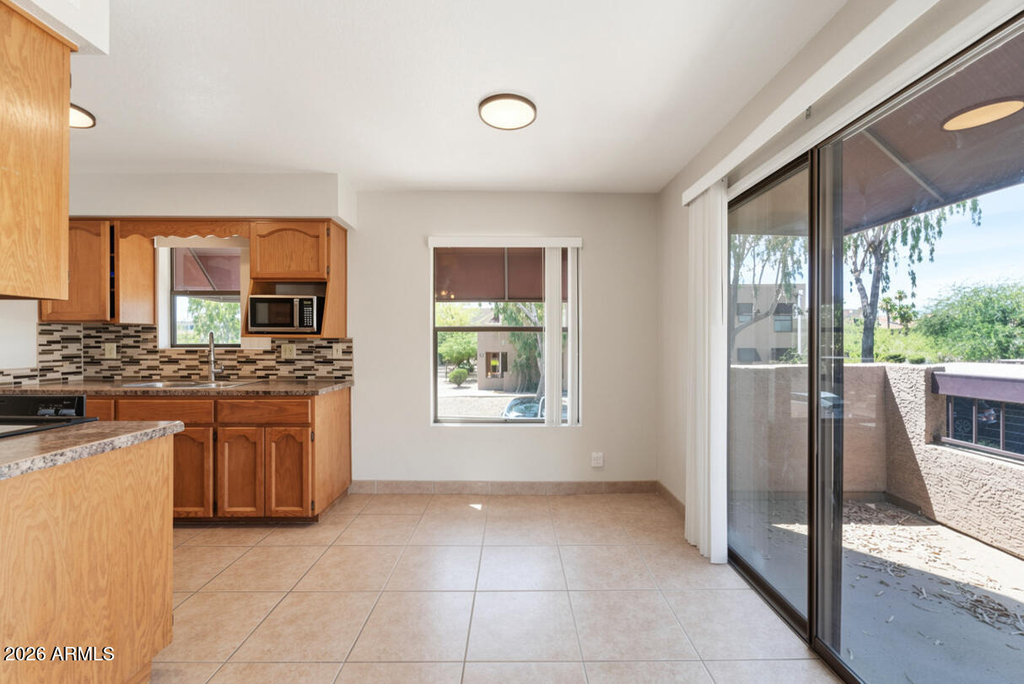 16657 E Gunsight Drive - Photo 6