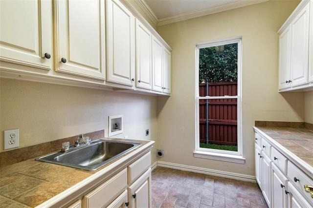 5933 King William Drive - Photo 13
