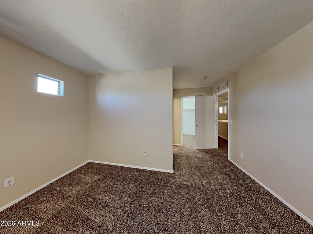 17472 W Watson Lane - Photo 6