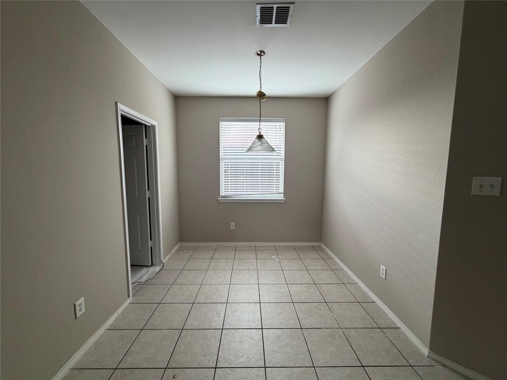 1520 Streams Way - Photo 10