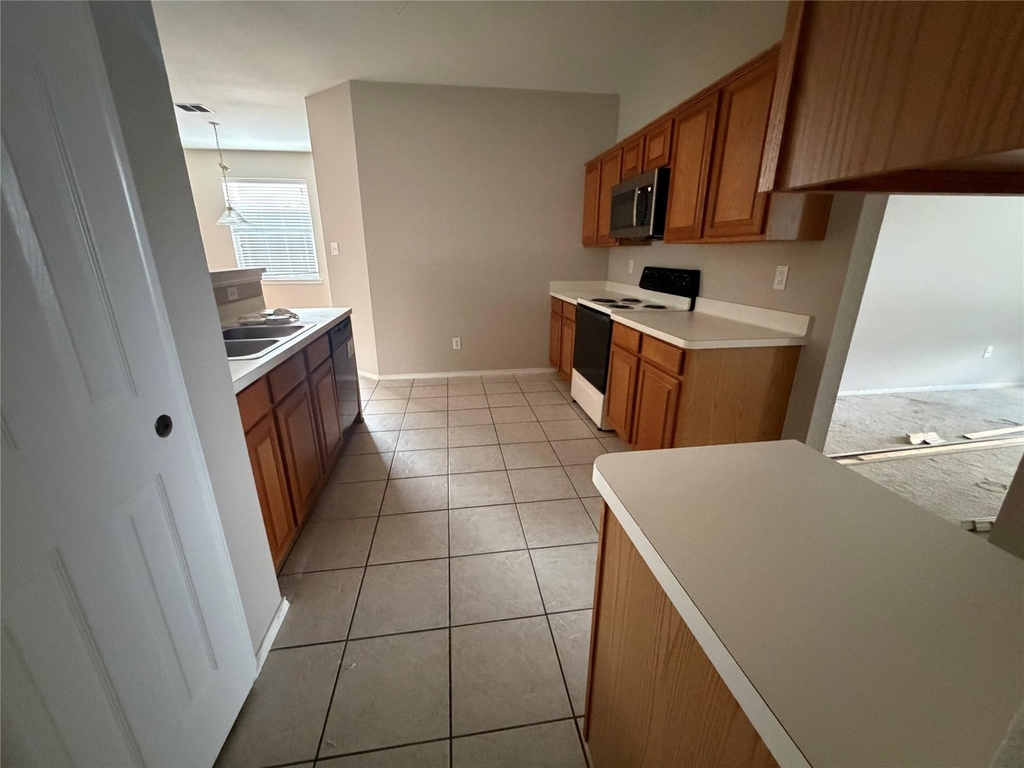 1520 Streams Way - Photo 9