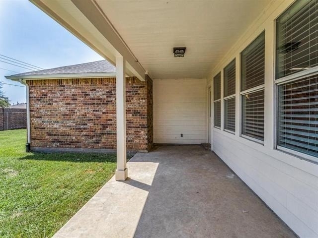 2304 Hayes Street - Photo 19
