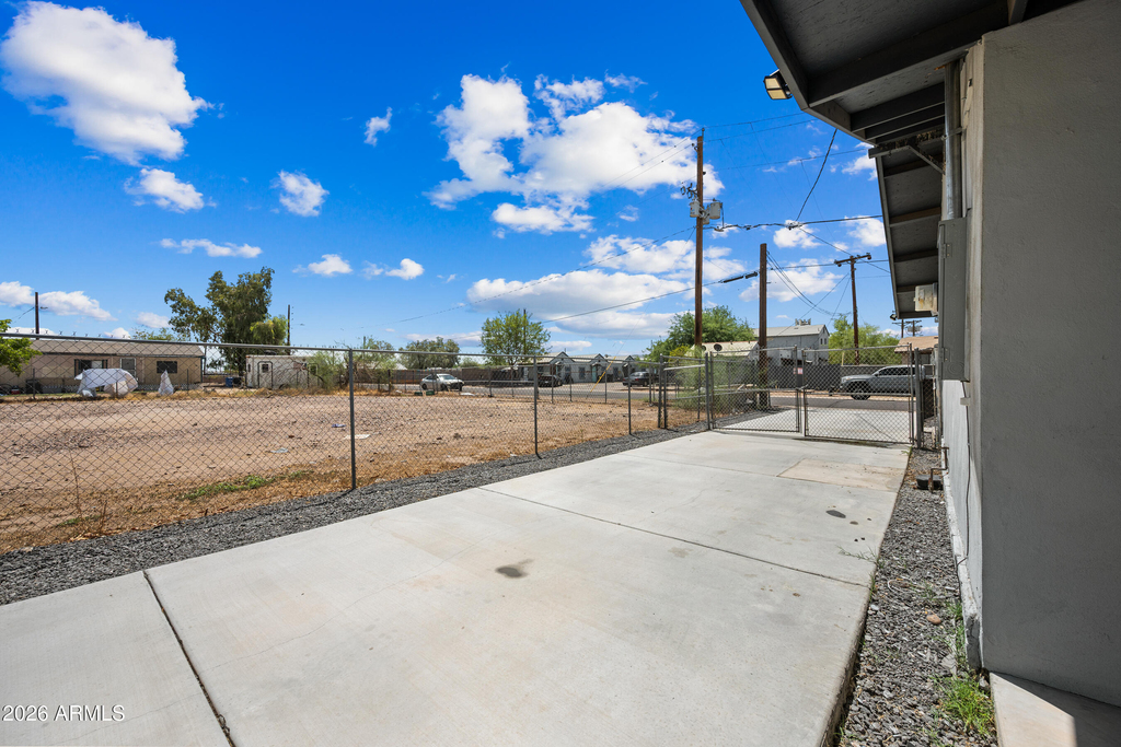 22 E Riverside Street - Photo 18