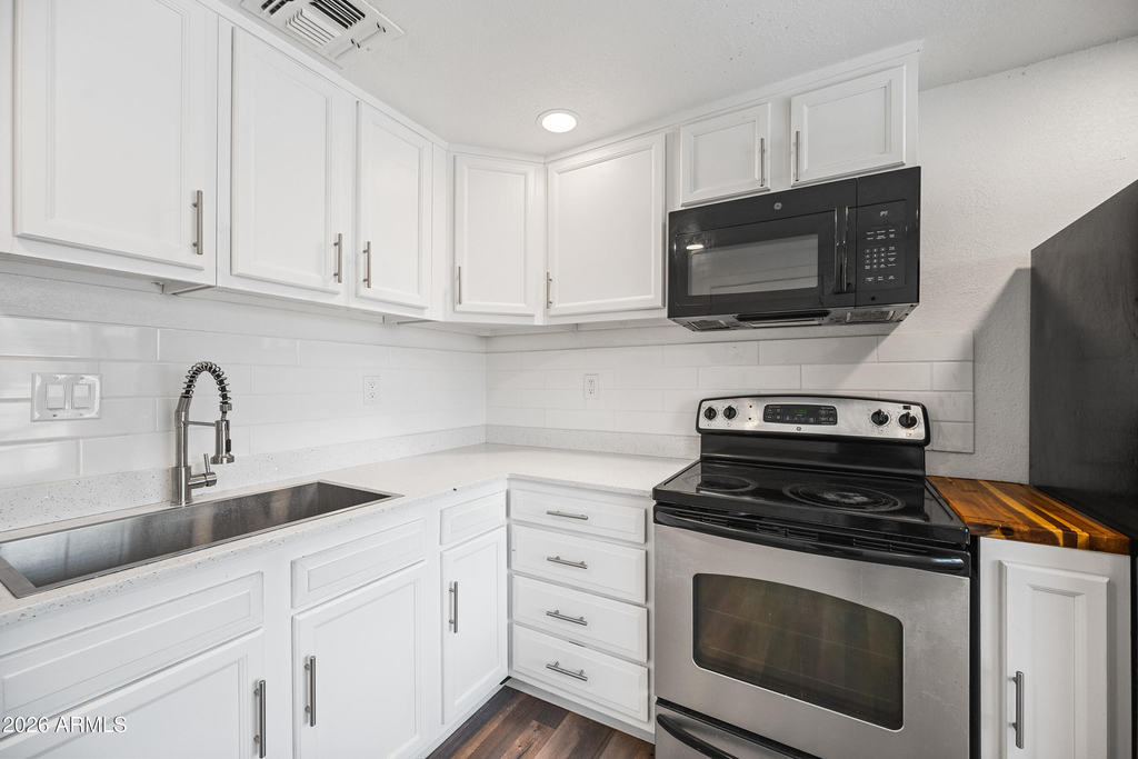 22 E Riverside Street - Photo 7
