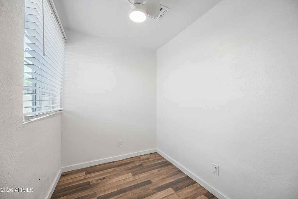 22 E Riverside Street - Photo 12