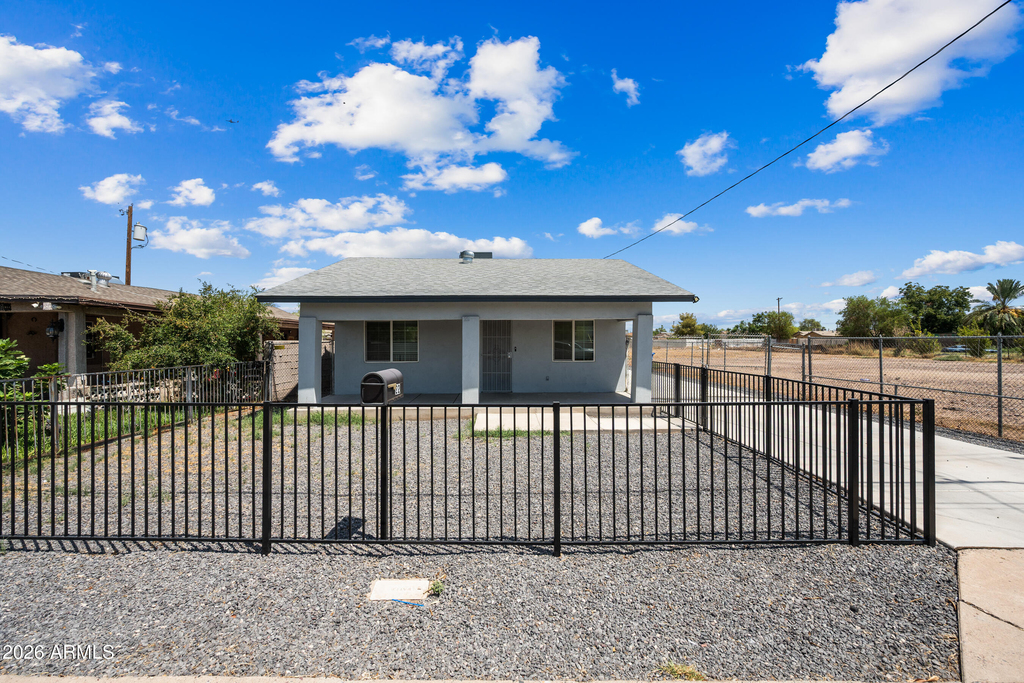22 E Riverside Street - Photo 1