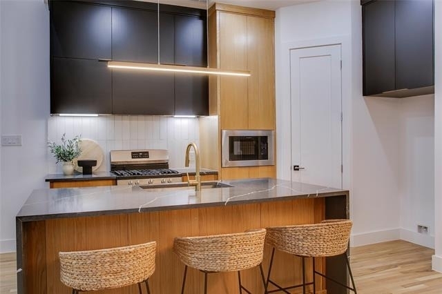 2313 S Vernon Avenue - Photo 9