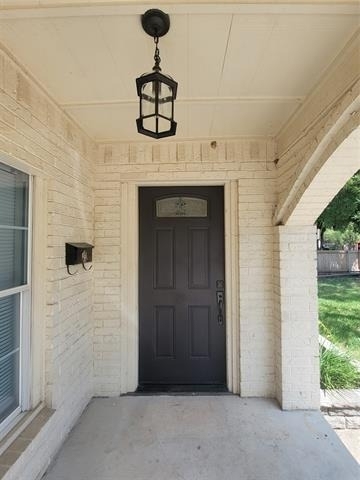 1225 Blalock Avenue - Photo 3