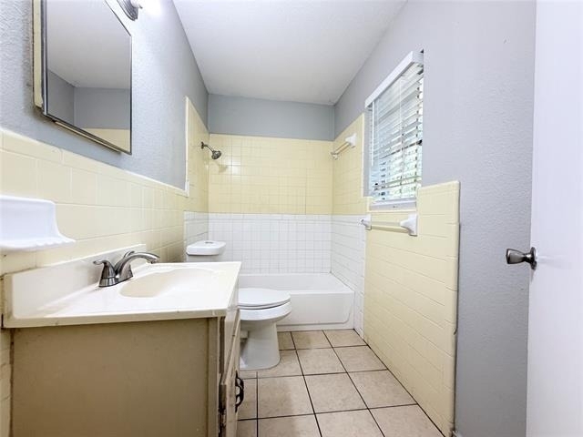 619 Midvale Drive - Photo 18