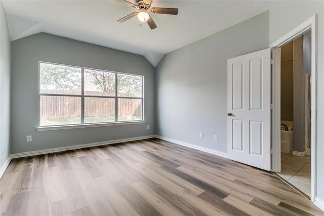815 Creekside Drive - Photo 2