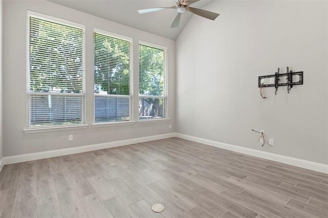 1314 20th Street - Photo 9