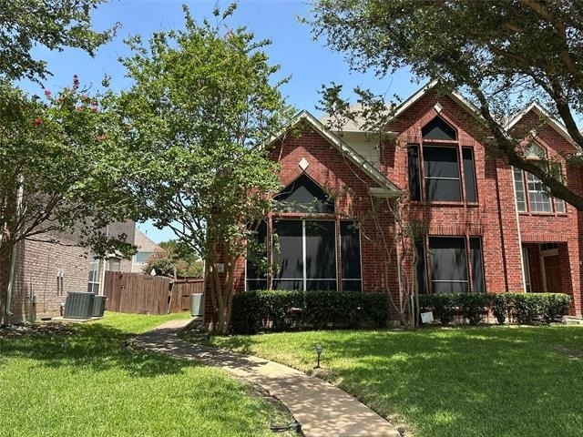 11354 Still Hollow Drive - Photo 0