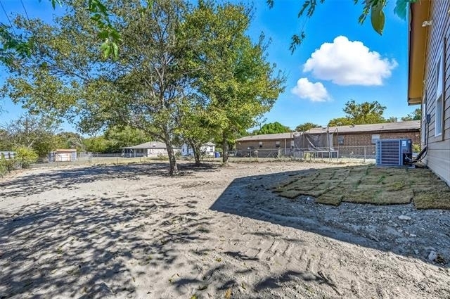 8708 Ronnie Street - Photo 13