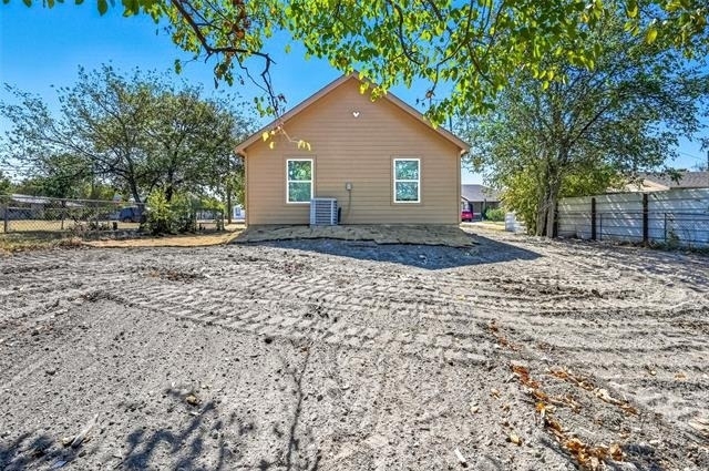 8708 Ronnie Street - Photo 12