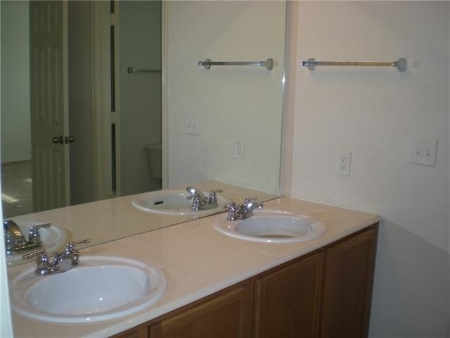 2224 Stonepark Place - Photo 8