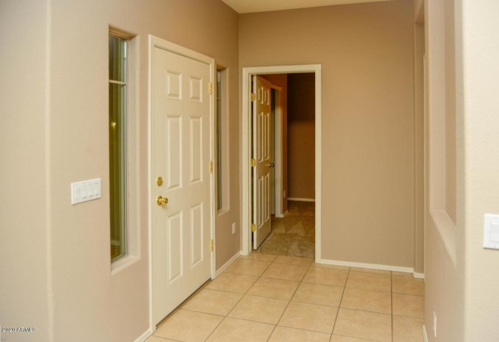 1428 E Hopkins Road - Photo 2