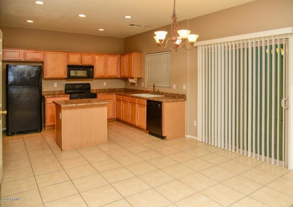 1428 E Hopkins Road - Photo 12