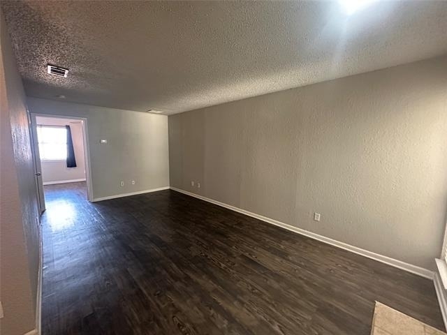 4502 Gaston Avenue - Photo 3