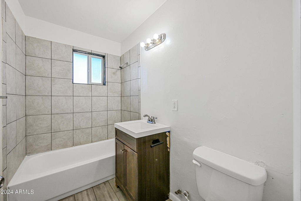 903 N 22nd Place - Photo 9