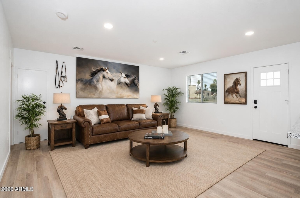 1823 W Hadley Street - Photo 2