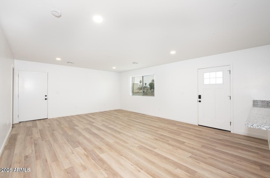 1823 W Hadley Street - Photo 3