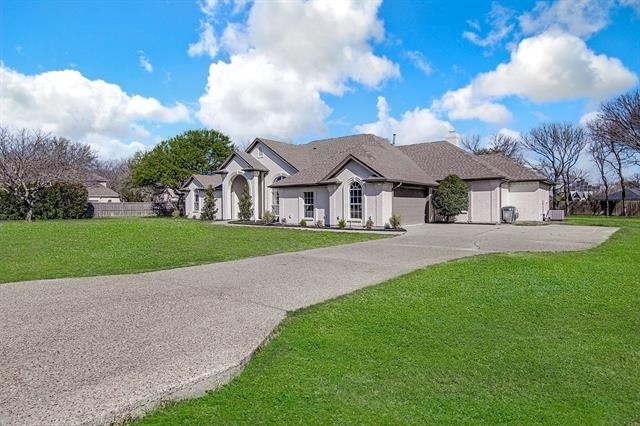125 Devon Court - Photo 0