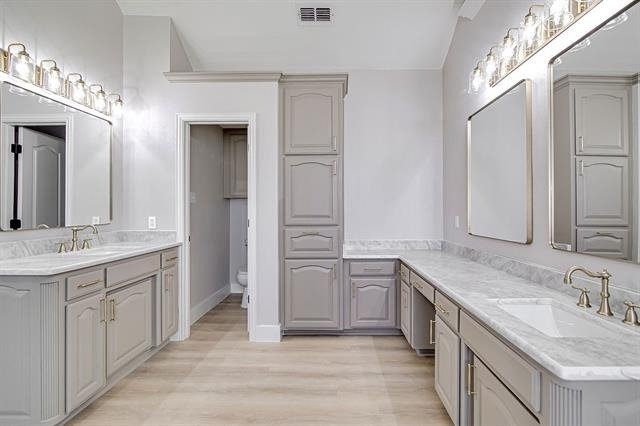 125 Devon Court - Photo 20